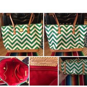Dooney & Bourke purse